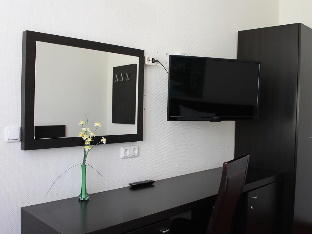 Aariana Hotel Offenbach am Main Exterior photo
